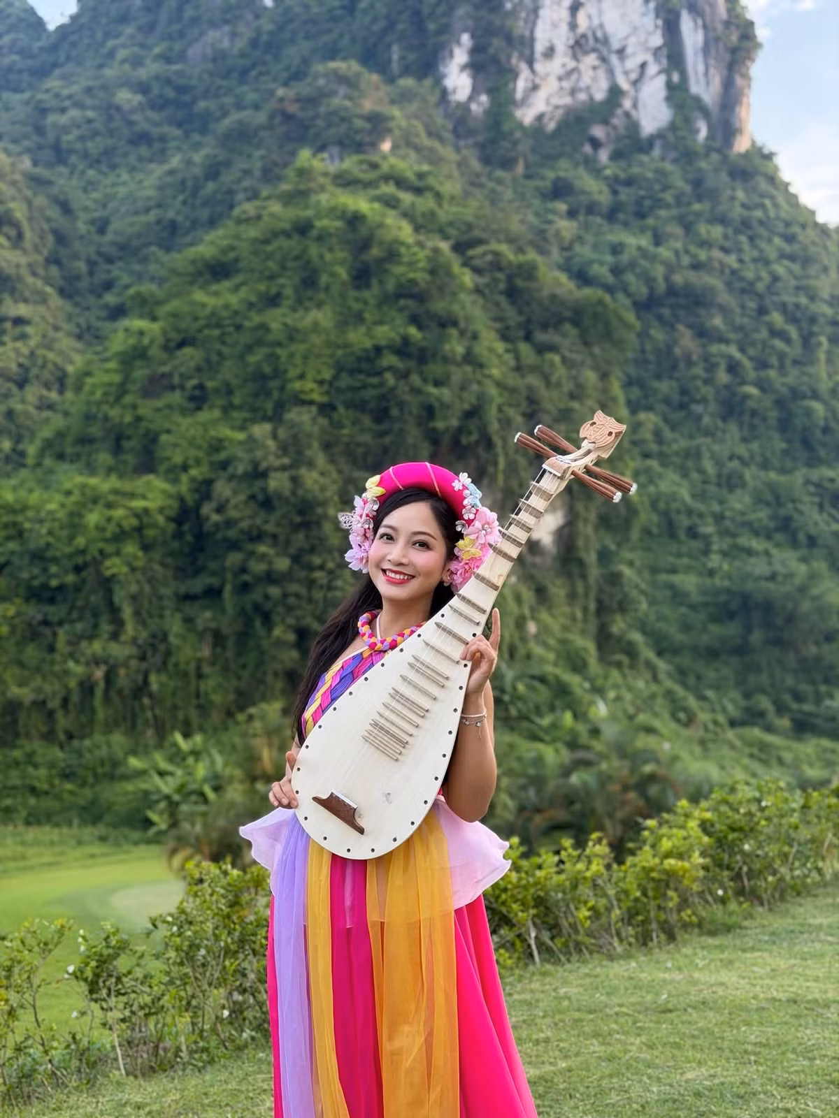 Chia sẻ với Tiền Phong, Diệu Thảo cho biết hiện hài lòng với cuộc sống độc thân nhưng vẫn sẵn sàng đón nhận tình yêu nếu gặp người phù hợp. Ảnh: FB Diệu Thảo.