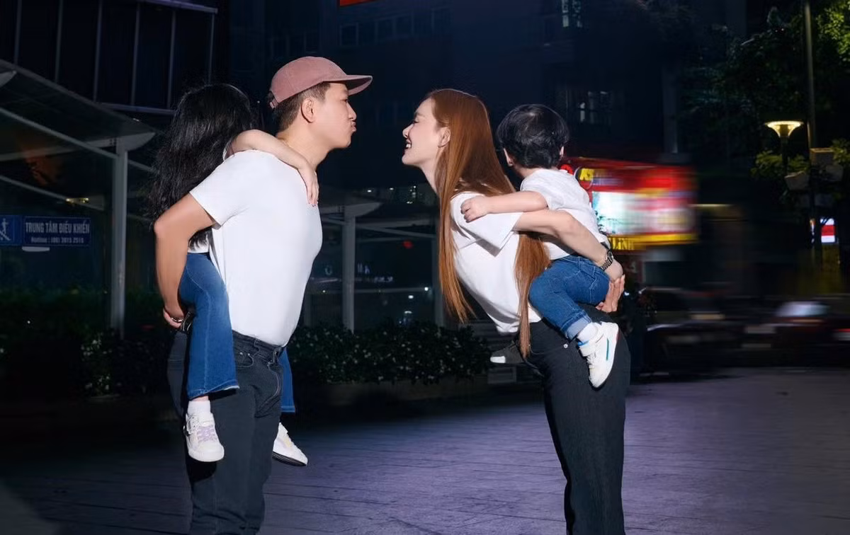 Trường Giang nói thêm: “Phim ra đời như một câu chuyện dành tặng những người cha hiện đại - lời nhắn nhủ về sự sẻ chia, lắng nghe và đồng hành cùng con trên hành trình theo đuổi ước mơ”. Ảnh: FB Trường Giang.
