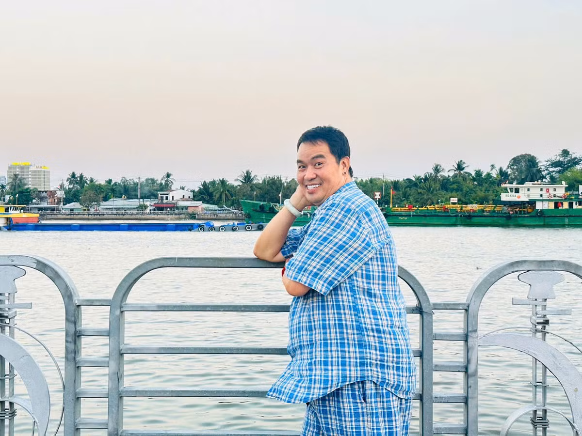 hoang1.jpg