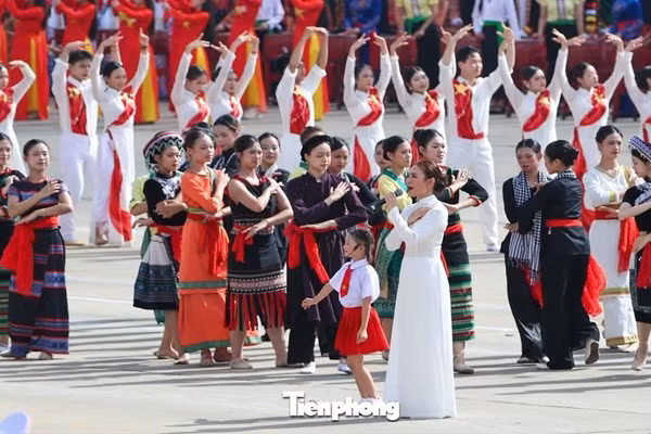 mytamthuytientienphong.jpg