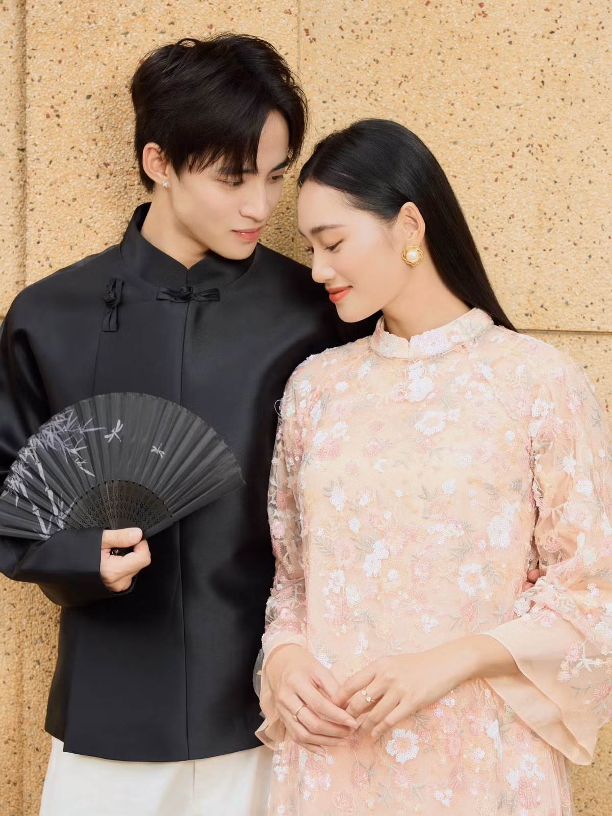 Trước thềm chung kết, Quỳnh Anh tập trung hoàn thiện các kỹ năng và hình ảnh cho cuộc thi. Cô bước vào đêm thi quyết định với mục tiêu chinh phục vị trí cao nhất. Ảnh: FB Neyun.