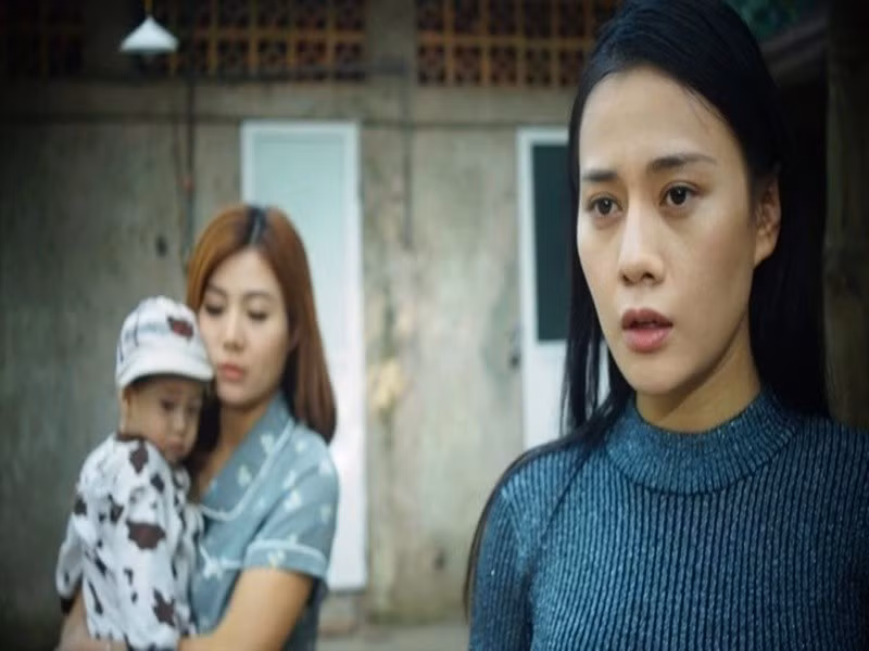 Năm 2019, Phương Oanh được đề cử Diễn viên nữ ấn tượng tại VTV Awards với vai Quỳnh trong phim Quỳnh búp bê, nhưng không có mặt trong top 5, giải thưởng thuộc về Bảo Thanh. Ảnh: VTV.