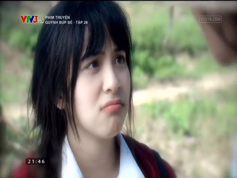 Nữ diễn viên sinh năm 1997 được khán giả biết đến sau khi đảm nhận vai Quỳnh thời học sinh trong bộ phim Quỳnh búp bê. Ảnh: Tổ Quốc.