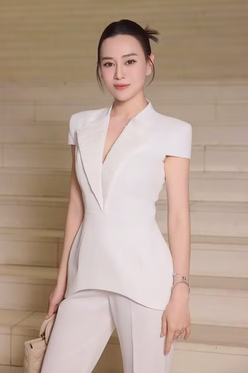 Sau khi hoàn thành vai diễn, Phương Oanh không xuất hiện tại các sự kiện giải trí. Ảnh: FB Phương Oanh.