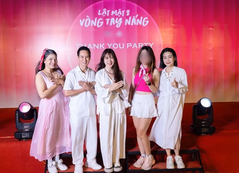 Cô góp mặt trong Lật mặt 8: Vòng tay nắng, Mùa len trâu, Ngõ vắng, Bi đừng sợ, Thất sơn tâm linh, Cây táo nở hoa, Ngày xưa có một chuyện tình, Đèn âm hồn...Ảnh: FB Kiều Trinh.
