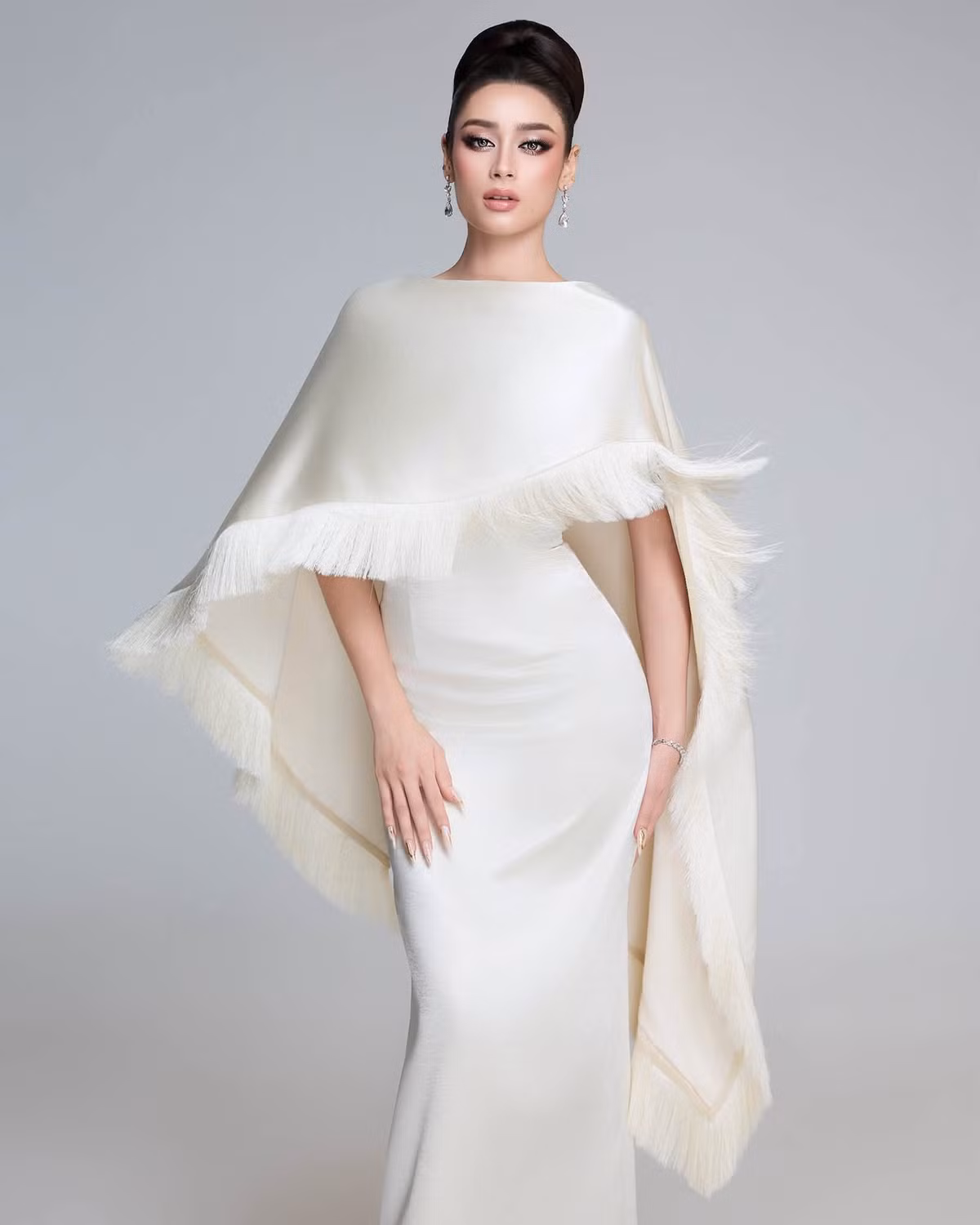 Gallery - [GALLERY] Emoura Phạm liên tục ghi dấu ấn tại Miss Grand International - image 8