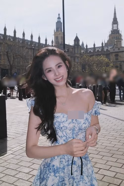 Sau đám cưới, Hương Liên vẫn duy trì hoạt động trên mạng xã hội. Những hình ảnh du lịch, khám phá nhiều địa điểm mới tiếp tục giúp cô giữ sức hút với người hâm mộ. Ảnh: Instagram Hương Liên.