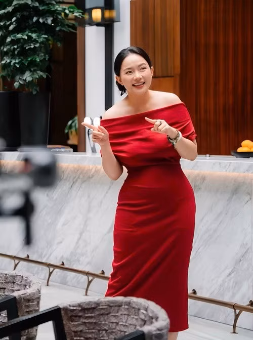 Nữ người mẫu tập trung kinh doanh kể từ khi lập gia đình. Ảnh: FB Phan Như Thảo.