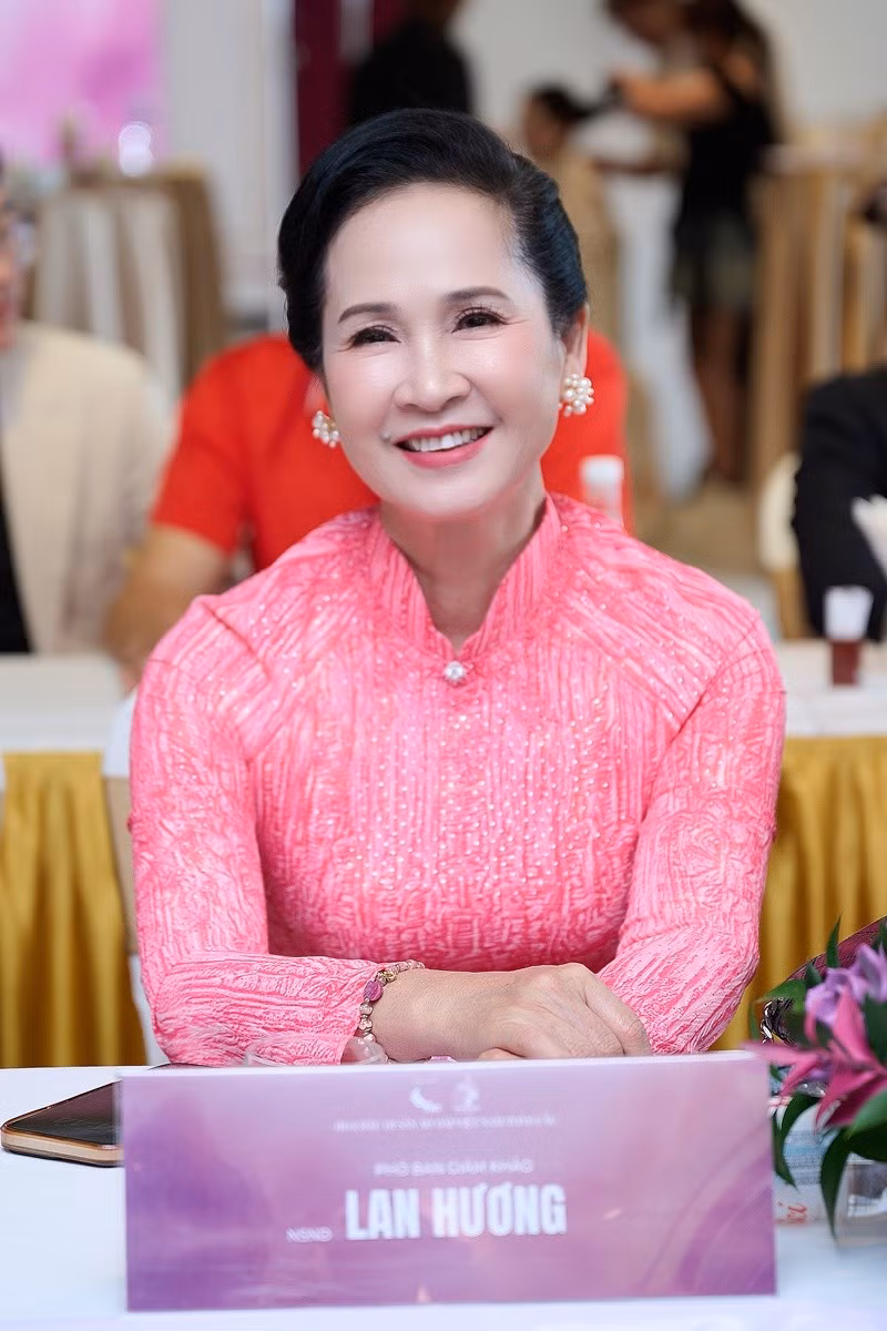nsndlanhuong.jpg