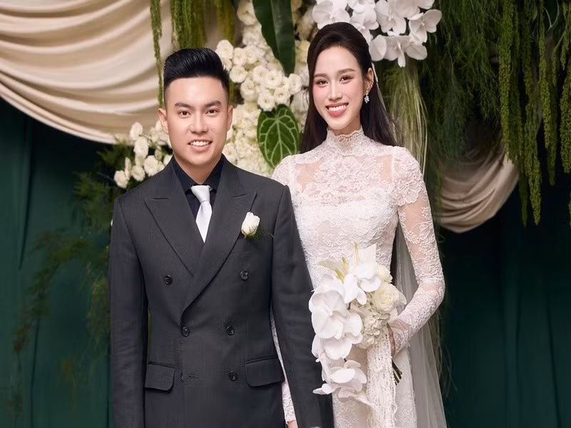 Đỗ Thị Hà kết hôn với doanh nhân Viết Vương vào ngày 22/10. Chồng nàng hậu là thiếu gia Tập đoàn Sơn Hải. Ảnh: VTV.