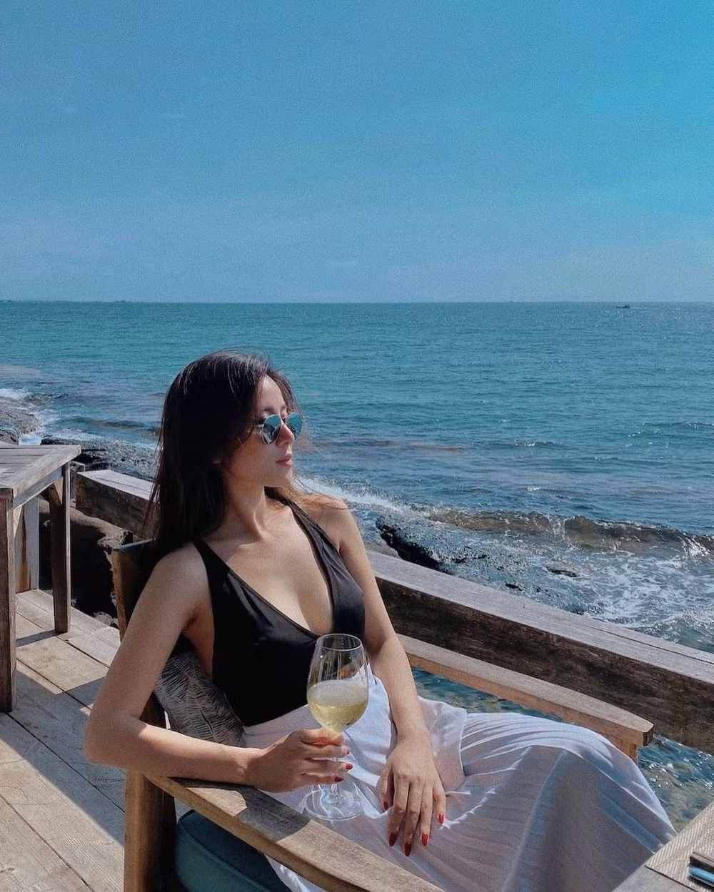 Hiện tại, thông tin Ngọc Anh vướng vòng lao lý vẫn gây xôn xao dư luận. Ảnh: Dân Việt.