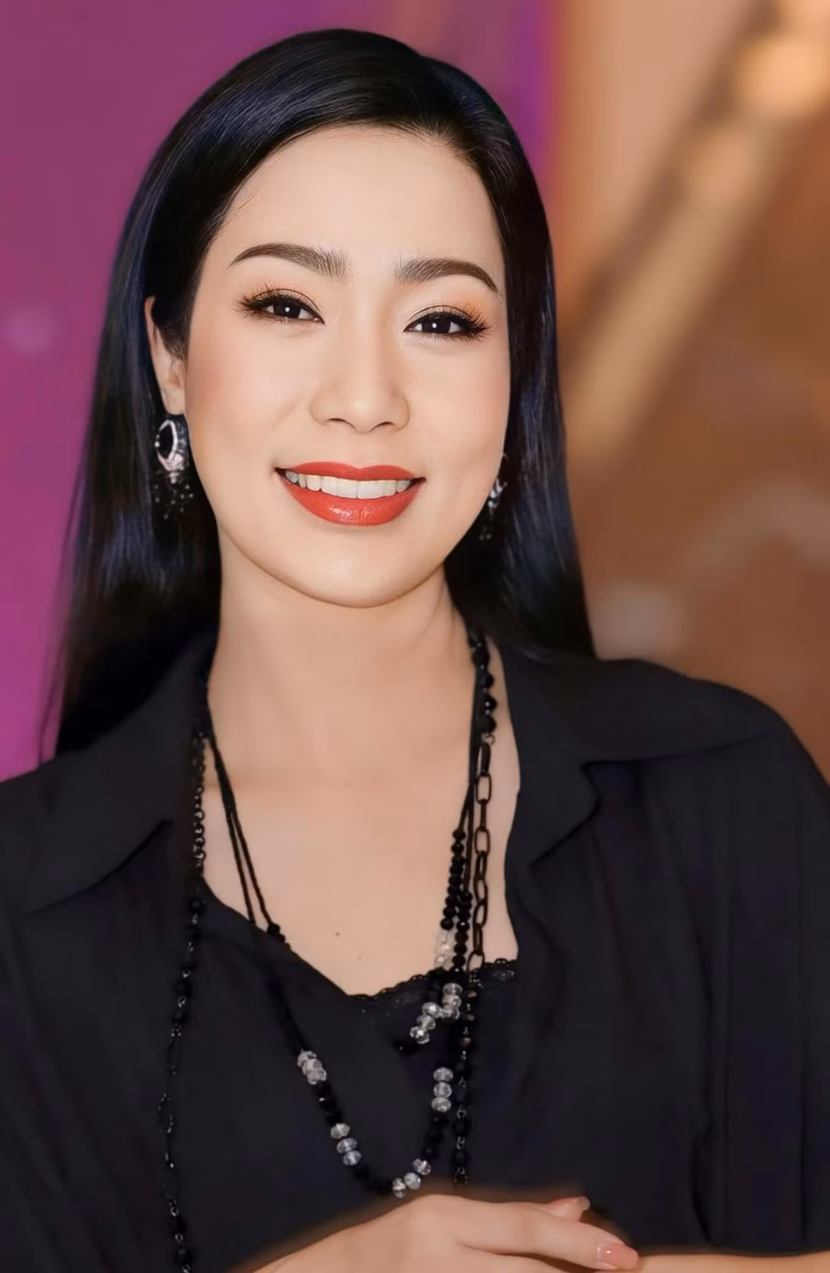 NSND Trịnh Kim Chi viết: "Tháng mới đầy yêu thương". Ảnh: FB Trịnh Kim Chi