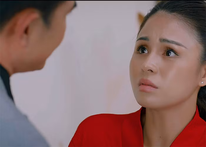 Luong Thu Trang dien nhu len dong, duoc khen nuc no-Hinh-2