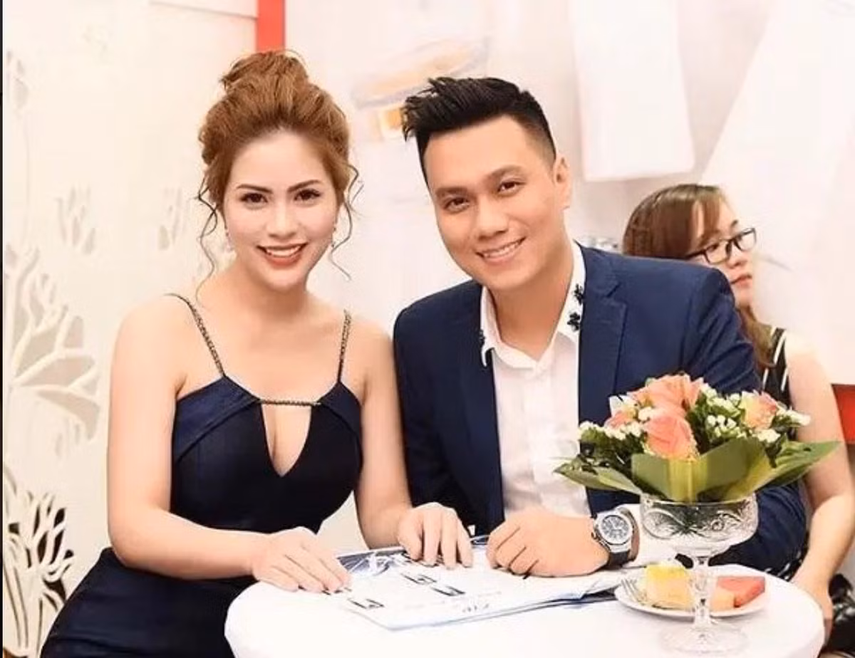 Sau khi chia tay với nam diễn viên Việt Anh năm 2019, Hương Trần - người vợ cũ thứ 2 của Việt Anh vẫn nhận được nhiều sự quan tâm của công chúng.