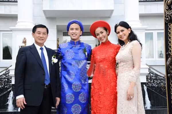 Nhắc đến hội mẹ chồng sành điệu Vbiz, không thể bỏ qua cái tên Lê Hồng Thuỷ Tiên - mẹ chồng "ngọc nữ" Tăng Thanh Hà. Ảnh: Phụ nữ Việt Nam