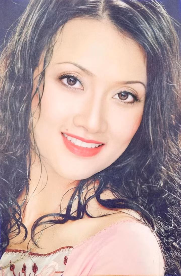 Gu thời trang ngày còn trẻ của nghệ sĩ Vân Dung vừa cá tính, vừa phá cách. Ảnh: FB Vũ Trụ Phim Việt