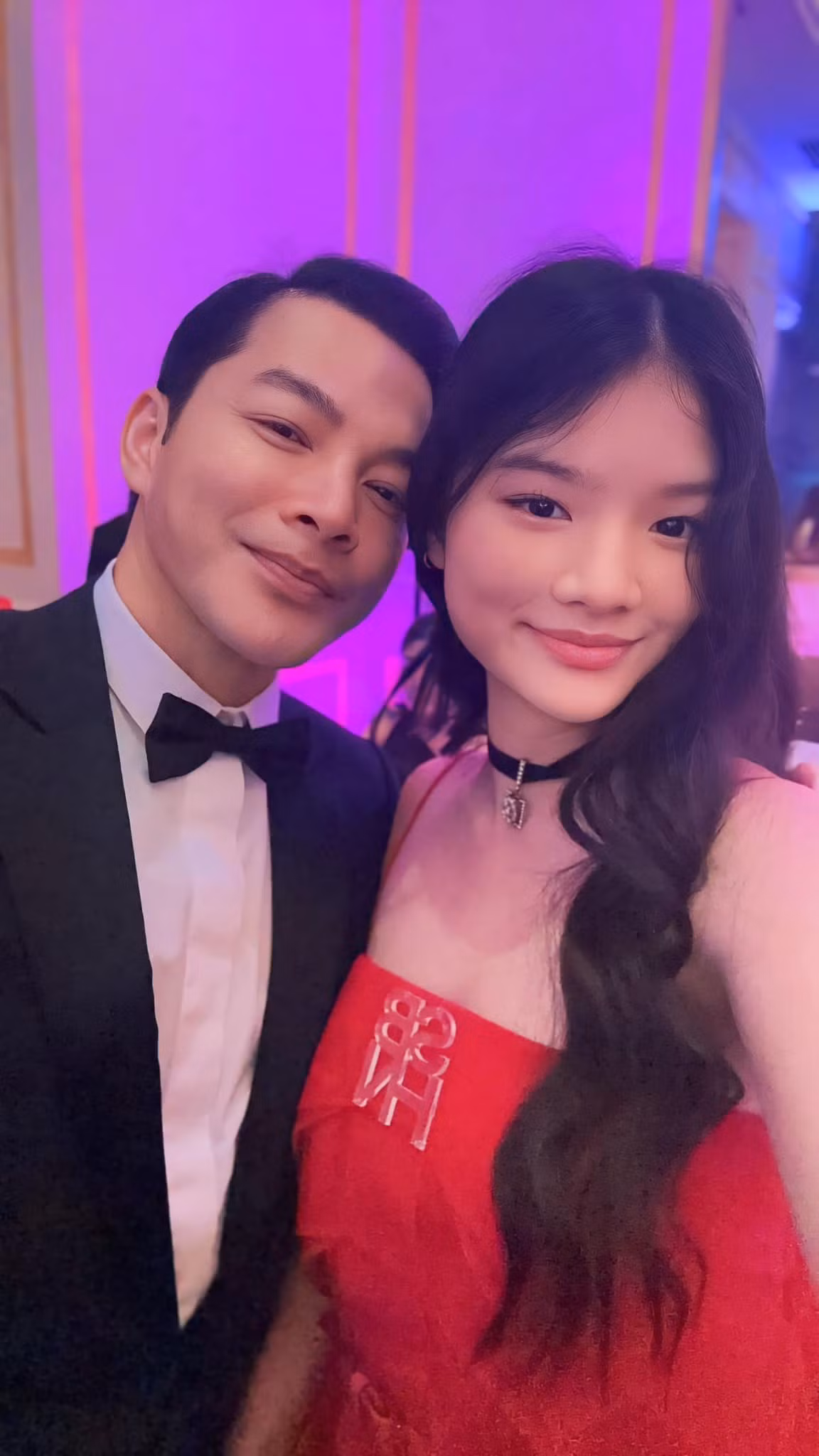 Diễn viên Trần Bảo Sơn và con gái đi dự tiệc. Ảnh: FB Tran Bao Son