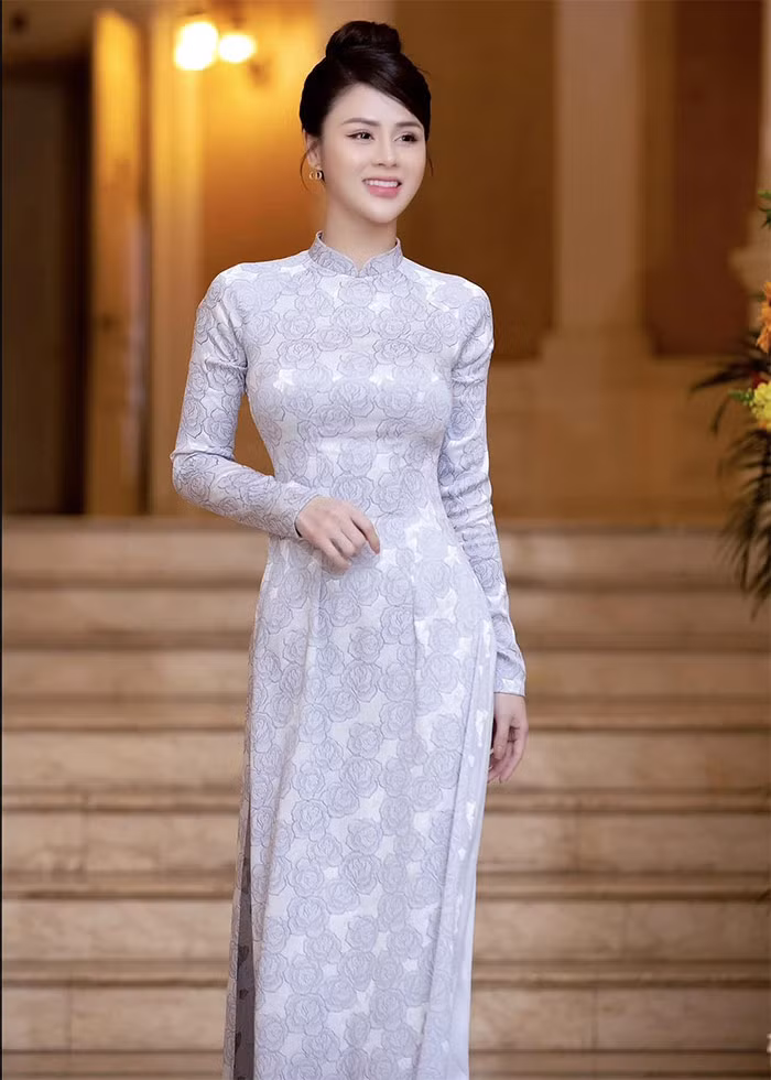 Ba vòng đẹp mắt khiến nữ diễn viên "Trạm cứu hộ trái tim" cân mọi trang phục.