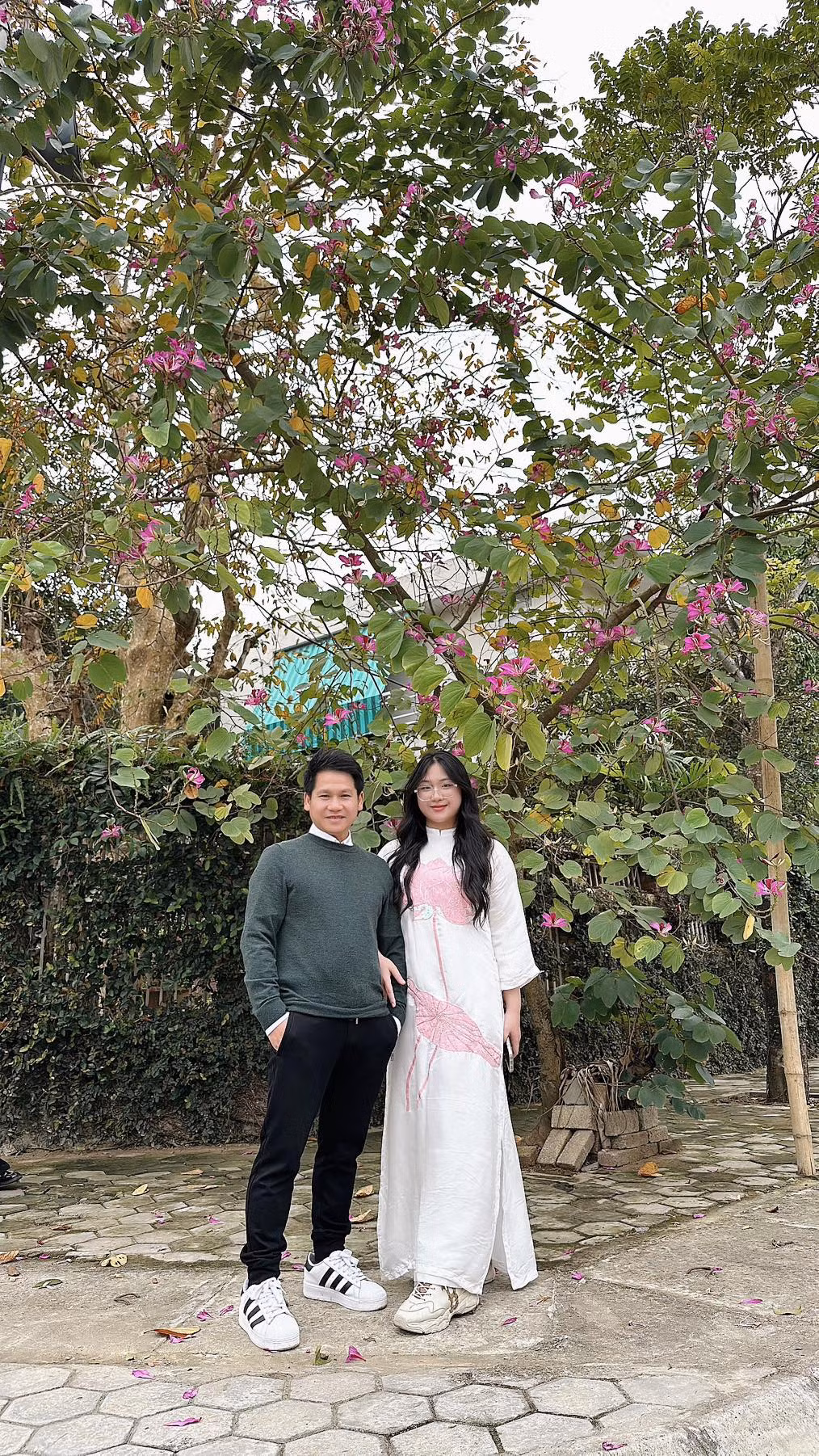 Từ nhỏ, con gái Trọng Tấn đã có năng khiếu nghệ thuật và đã đạt nhiều thành tích nổi bật. Ảnh: FBNV