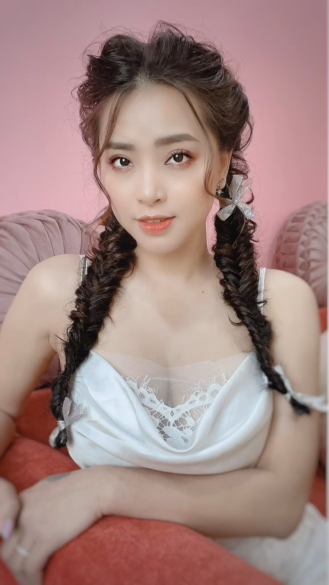 Hải Băng trẻ trung dù đã qua 3 lần sinh nở. Ảnh: FB Hải Băng