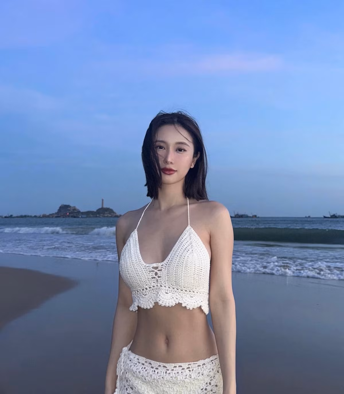 Mới nhất cô trở lại màn ảnh rộng với vai nữ chính dự án điện ảnh B4S - Trước giờ “yêu”.