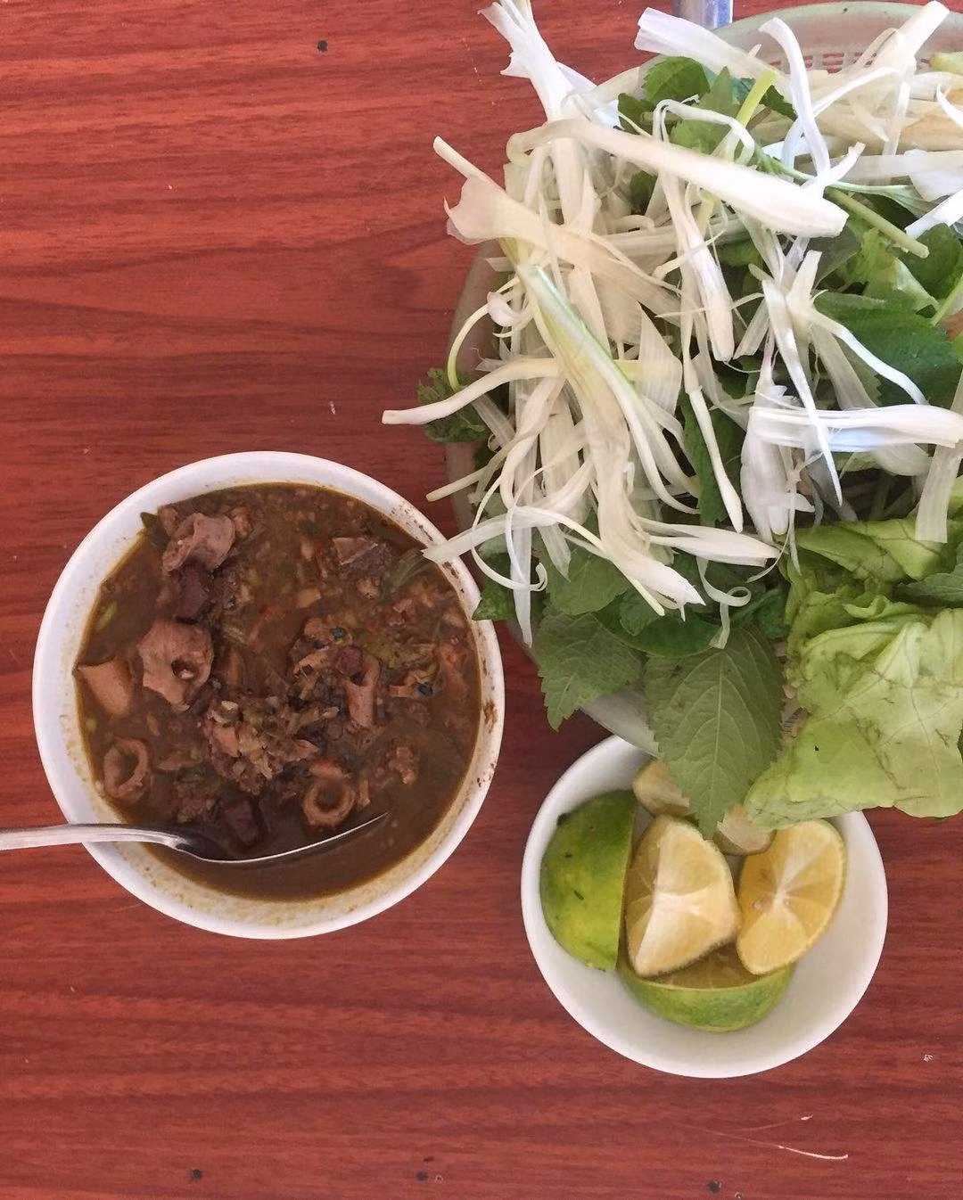 Nậm pịa còn được xem là món ăn Tây Bắc bổ dưỡng của đồng bào người Thái. Ảnh: Mia.vn