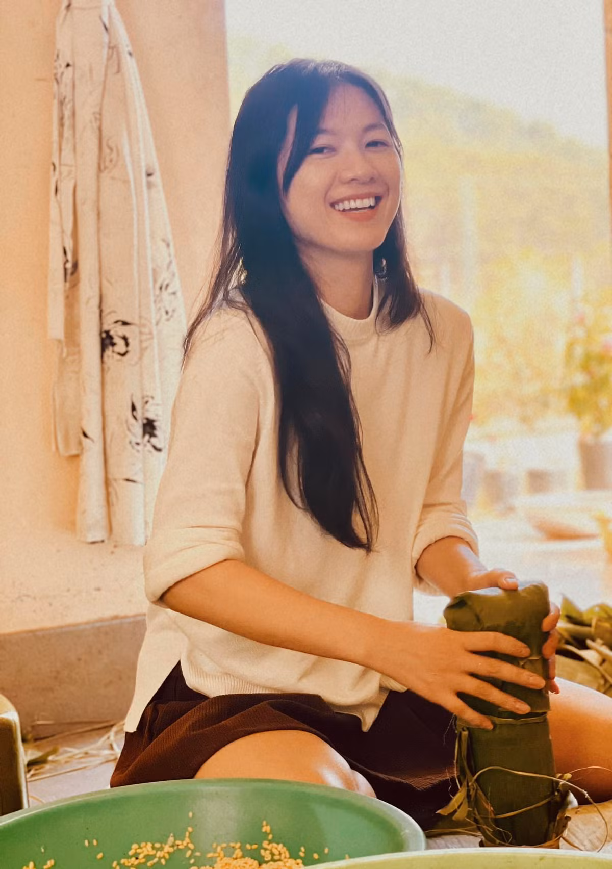 Nhan sắc đời thường ngọt ngào của Oanh Kiều khiến cô nhận được nhiều lời khen ngợi từ người hâm mộ.