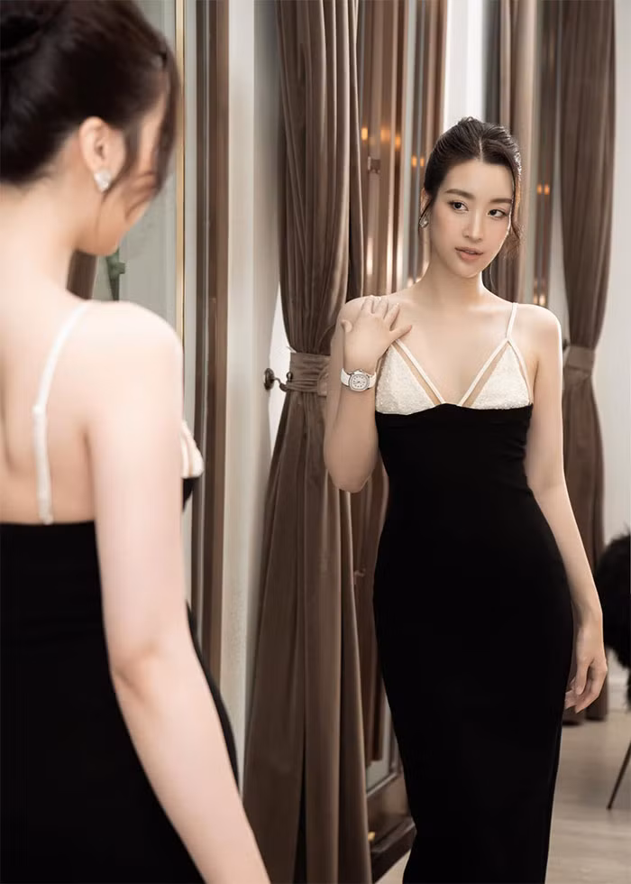 Để có được vóc dáng như bây giờ, mỗi ngày Đỗ Mỹ Linh thường dành 1-2 tiếng tập gym, kết hợp với chế độ ăn uống khoa học. (Ảnh: FB Đỗ Mỹ Linh)