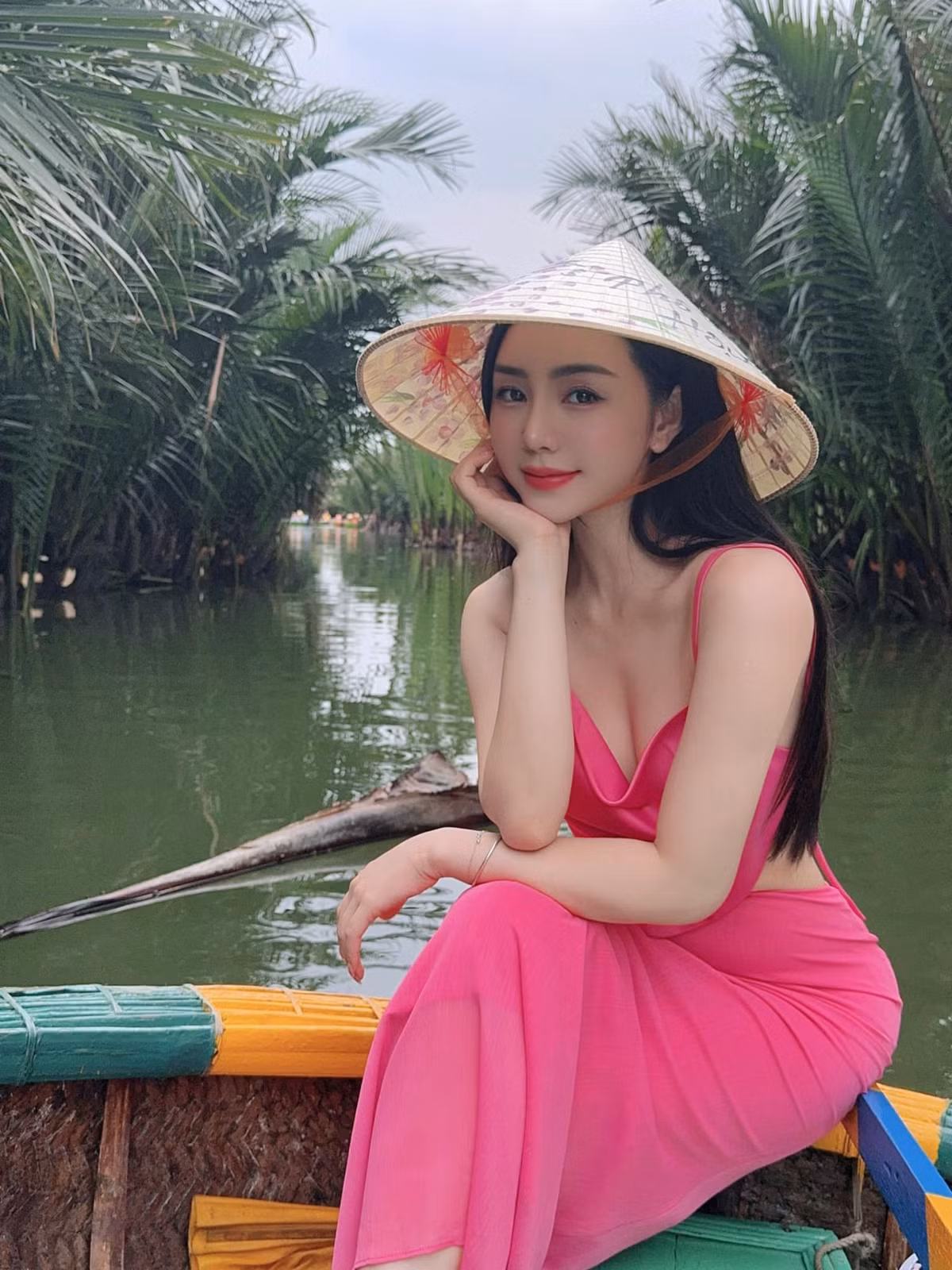 Sau vai cô giáo Nguyệt trong Chúng ta của 8 năm sau, Quỳnh Kool chưa tái xuất màn ảnh. Ảnh: FB Quỳnh Nguyễn