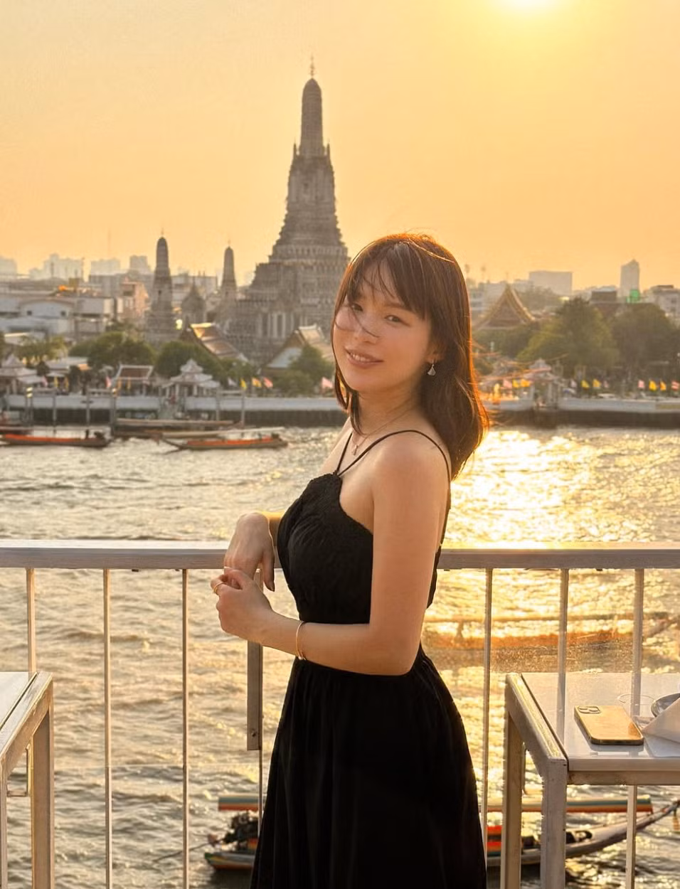 Becky chính là một trong những tín đồ trung thành của phong cách này.