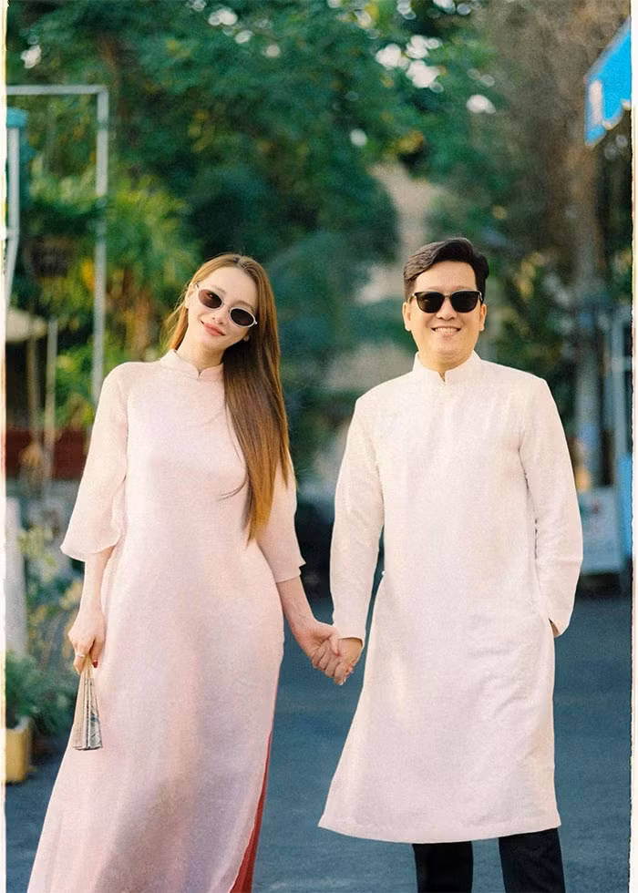 Hai vợ chồng Nhã Phương - Trường Giang luôn xuất hiện tình tứ trong các sự kiện và là một cặp đẹp đôi của Vbiz. (Ảnh: FB Nabi Nhã Phương)