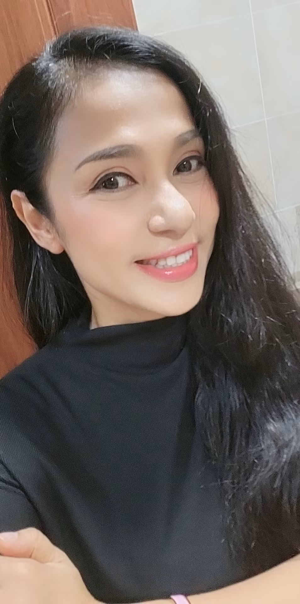 Hiện tại, dù đã ở tuổi 52, Việt Trinh vẫn giữ được sắc vóc tươi trẻ, mặn mà và không có nhiều sự khác biệt so với thời thiếu nữ. Ảnh: FB Trần Việt Trinh