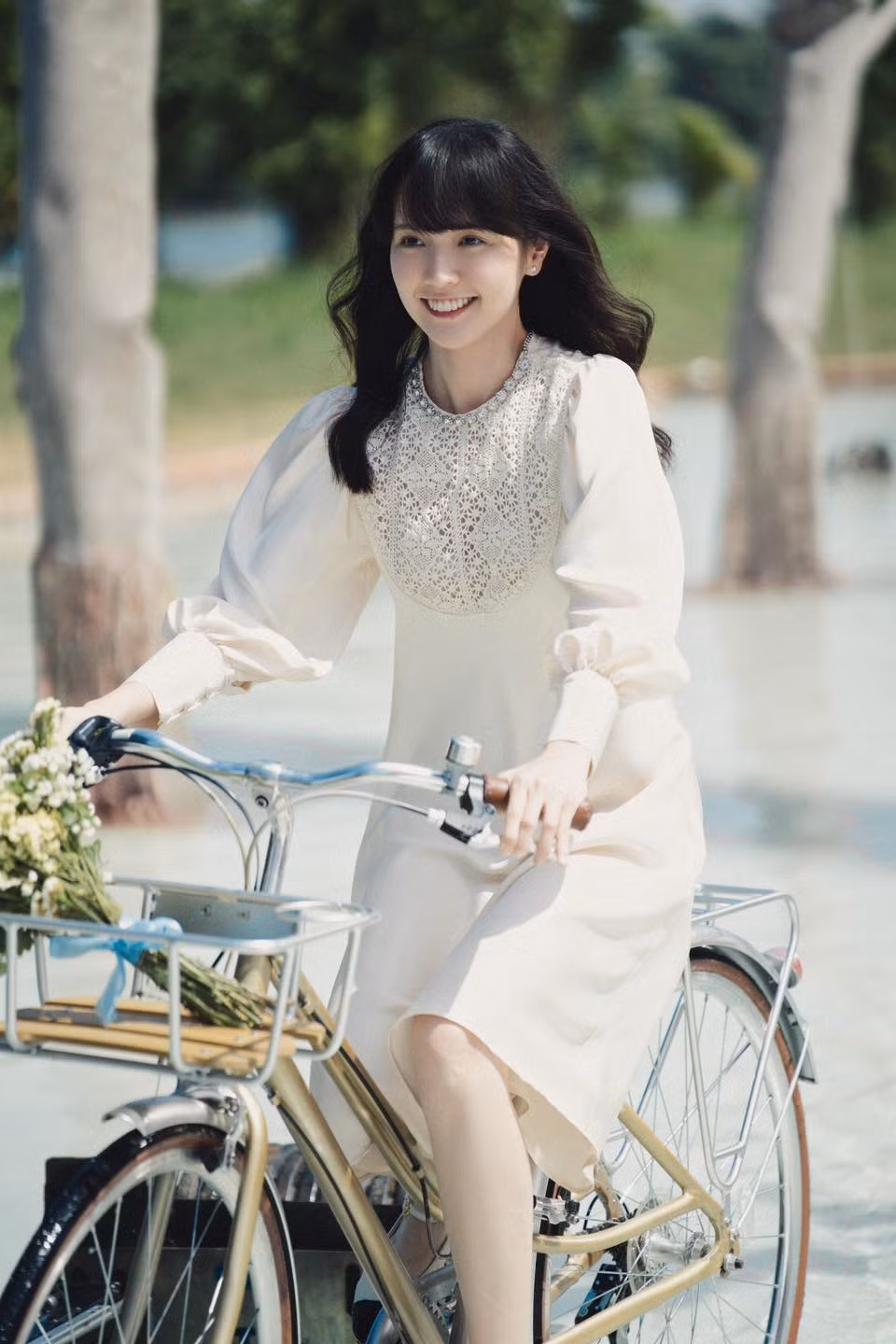 Thời trang dạo phố chất lừ của Hải Tú Thoi trang dao pho chat lu cua Hai Tu