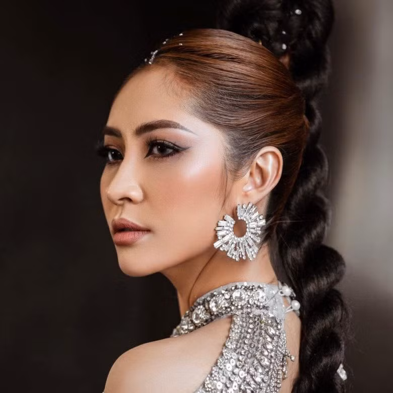 Khác với cuộc sống viên mãn bình yên của Hoa hậu Việt Nam 2012, Hoa hậu Đại dương 2014 Đặng Thu Thảo không may mắn trong chuyện tình duyên. Ảnh: Phụ nữ và Pháp luật
