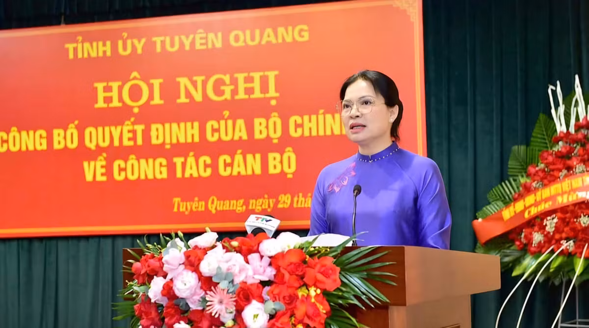 Chủ tịch Hội Liên hiệp phụ nữ Việt Nam làm Bí thư tỉnh ủy Tuyên Quang Chu tich Hoi Lien hiep phu nu Viet Nam lam Bi thu tinh uy Tuyen Quang