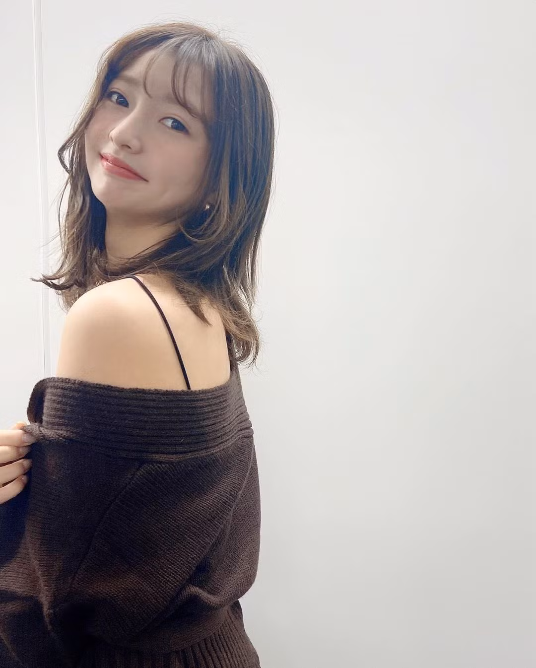 Hiện tại trang Instagram cá nhân của Moeka có 124.000 người theo dõi. Cô thường xuyên chia sẻ hoạt động cá nhân, công việc. Ảnh: Tổng hợp