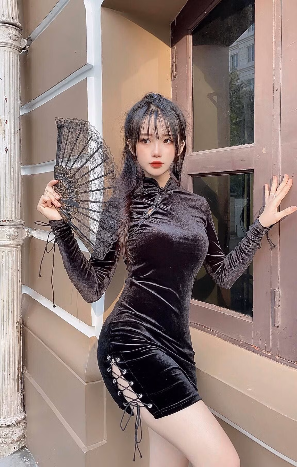 Nhờ chăm chỉ tập luyện nên Thu mới giữ được thân hình nhiều chị em mơ ước như thế này.