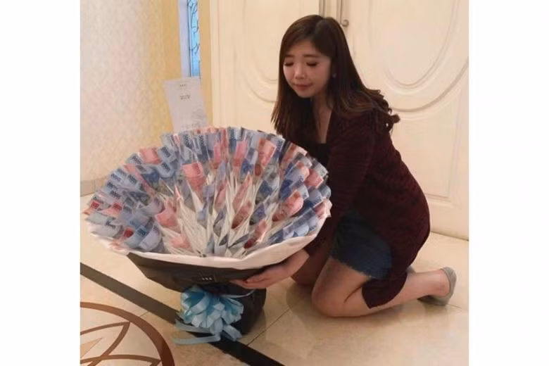 Dự đoán xu hướng tặng hoa "đồng tiền" sẽ tiếp tục được ưa chuộng và gây sốt vào dịp Quốc tế phụ nữ 8/3. Ảnh: Tổng hợp