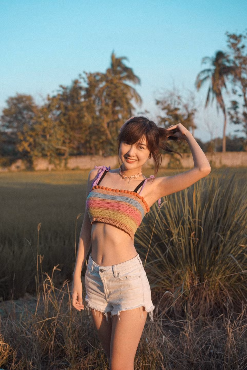 Nét đẹp của cô nàng còn được ví với Nene - hot girl Thái Lan được cộng đồng game thủ nước nhà gọi là "vợ quốc dân".