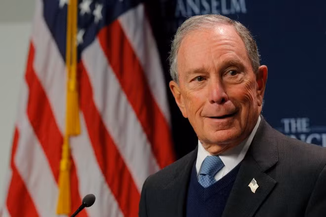 Tỷ phú Bloomberg được cả thế giới ngưỡng mộ với gia tài đồ sộ và sự nghiệp lẫy lừng chỉ sở hữu hai đôi giày làm việc trong suốt 10 năm qua.