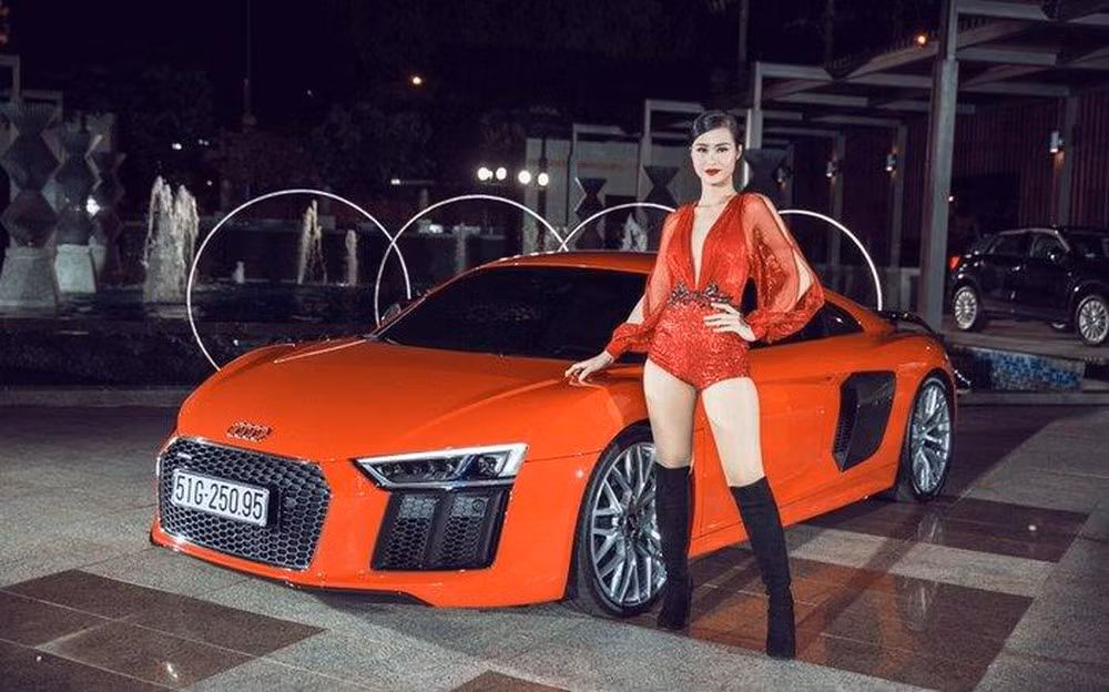 Chục năm về trước, Đông Nhi từng tậu cho mình chiếc Audi A7 trị giá 3,5 tỷ đồng. Ảnh: Internet.