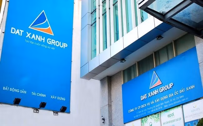 Soi tai chinh Dat Xanh Group truoc khi dot ngot bao lo “khung“