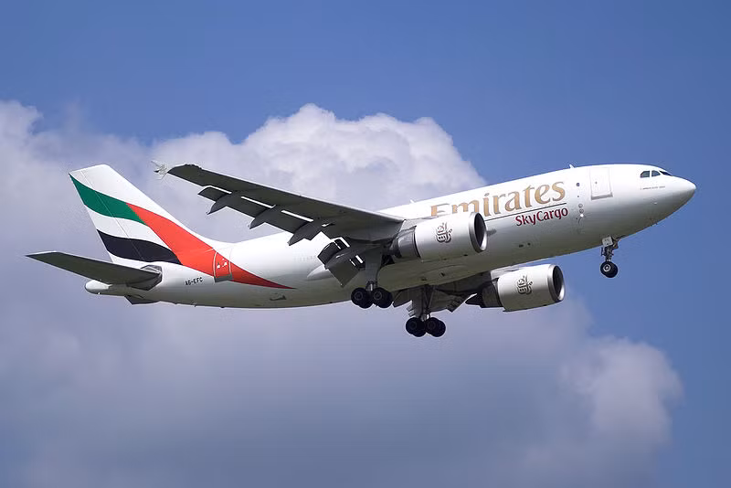 Airbus A310 vốn là một máy bay dân dụng cỡ lớn thân rộng có tầm bay trung bình đến xa. Xuất xưởng vào năm 1978, đây là máy bay thứ hai được chế tạo bởi tập đoàn Airbus do các công ty hàng không không gian của Châu Âu góp vốn, hiện nay Airbus do EADS sở hữu.