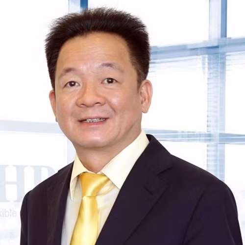 Dai gia Viet hao phong chi khung chong Covid-19 nhu nao?