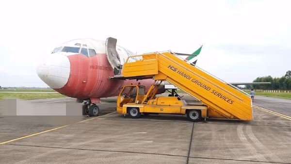 Năm 2017, Cục Hàng không cho biết chiếc Boeing B727-200 xuống cấp trầm trọng, hỏng hóc nặng, khó có thể khắc phục được. Ảnh: Người lao động.