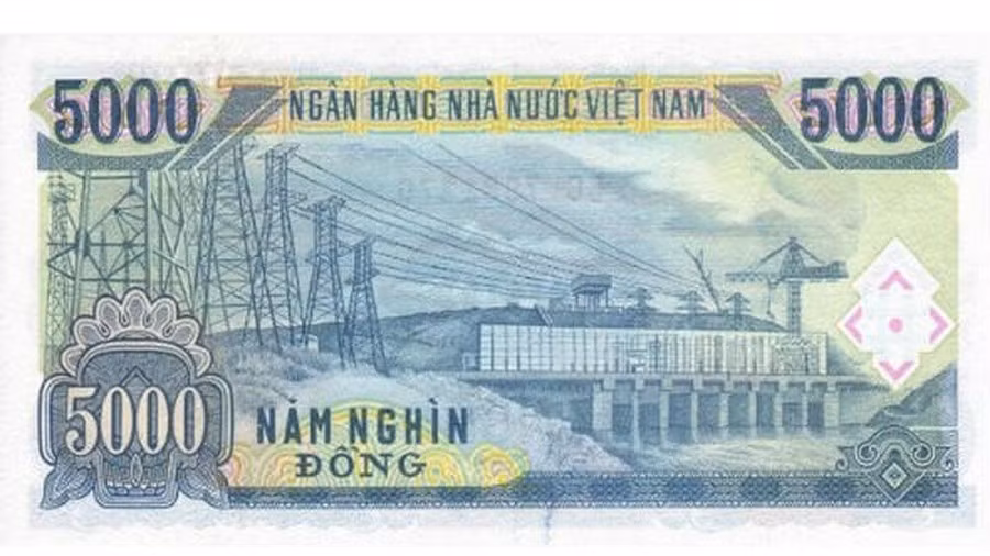 Đến nay, chỉ còn các tờ tiền giấy mệnh giá nhỏ như 1.000 đồng, 2.000 đồng, 5.000 đồng... còn giá trị lưu hành tại Việt Nam.