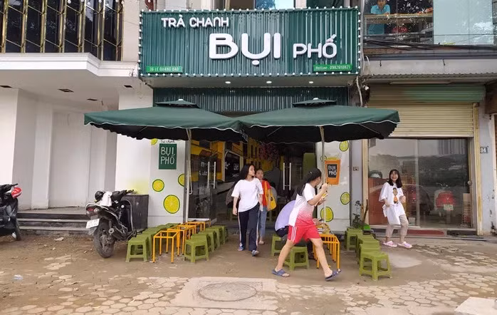 Bat chap “lenh dong cua”, nhieu quan ca phe o Ha Noi van tap nap khach-Hinh-4