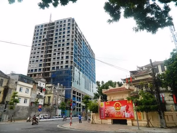 Du an 8B Le Truc: Quan Ba Dinh nhan trach nhiem de 