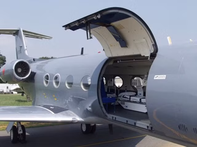 Tính năng đặc biệt của của máy bay là “buồng ngăn chặn” có thể được nạp vào cabin.