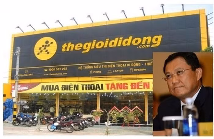 Ông Trần Lê Quân từng là thành viên HĐQT độc lập CTCP Đầu tư Thế Giới Di Động. Ông Quân hiện đang nắm giữ 38,6 triệu cổ phiếu MWG, tương đương 8,72% vốn thông qua Công Công ty TNHH Tri Tâm do ông là người đại diện pháp luật.